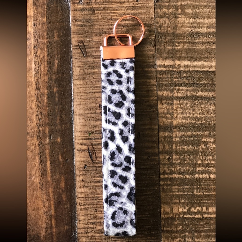 Wristlet keychains - Picture 6 of 15